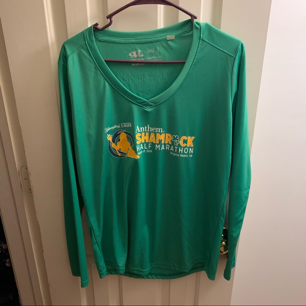 Long sleeve women’s workout shirt